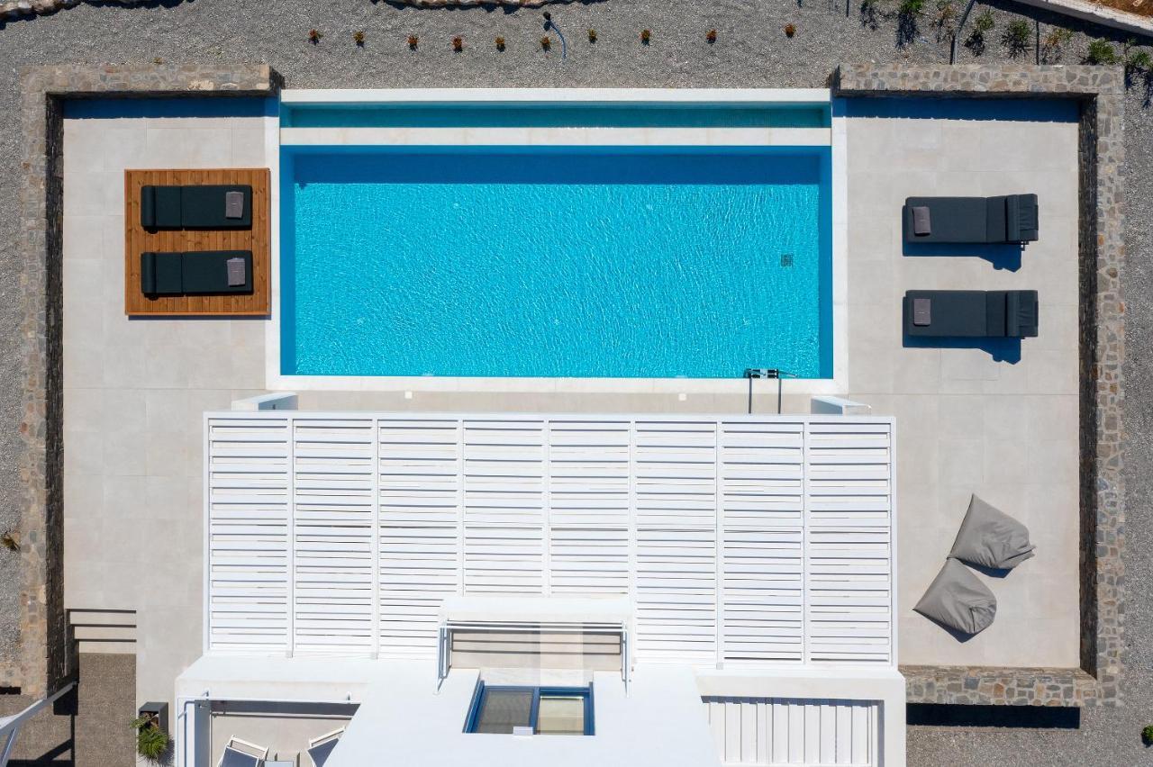 Astrea Villas Lakhania Luaran gambar