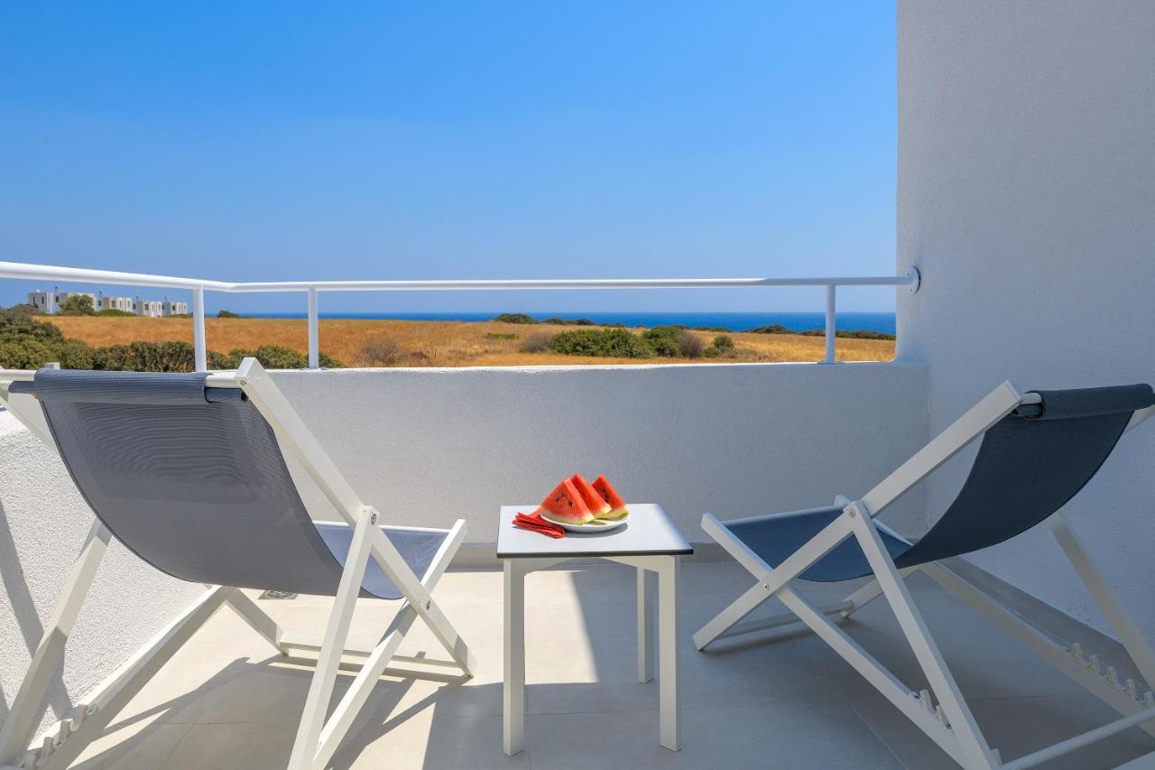 Astrea Villas Lakhania Luaran gambar