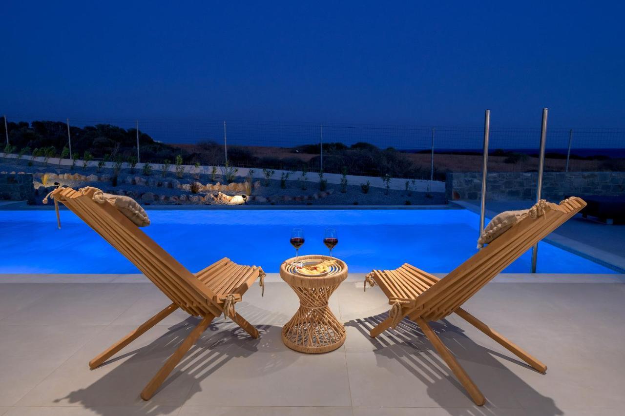Astrea Villas Lakhania Luaran gambar